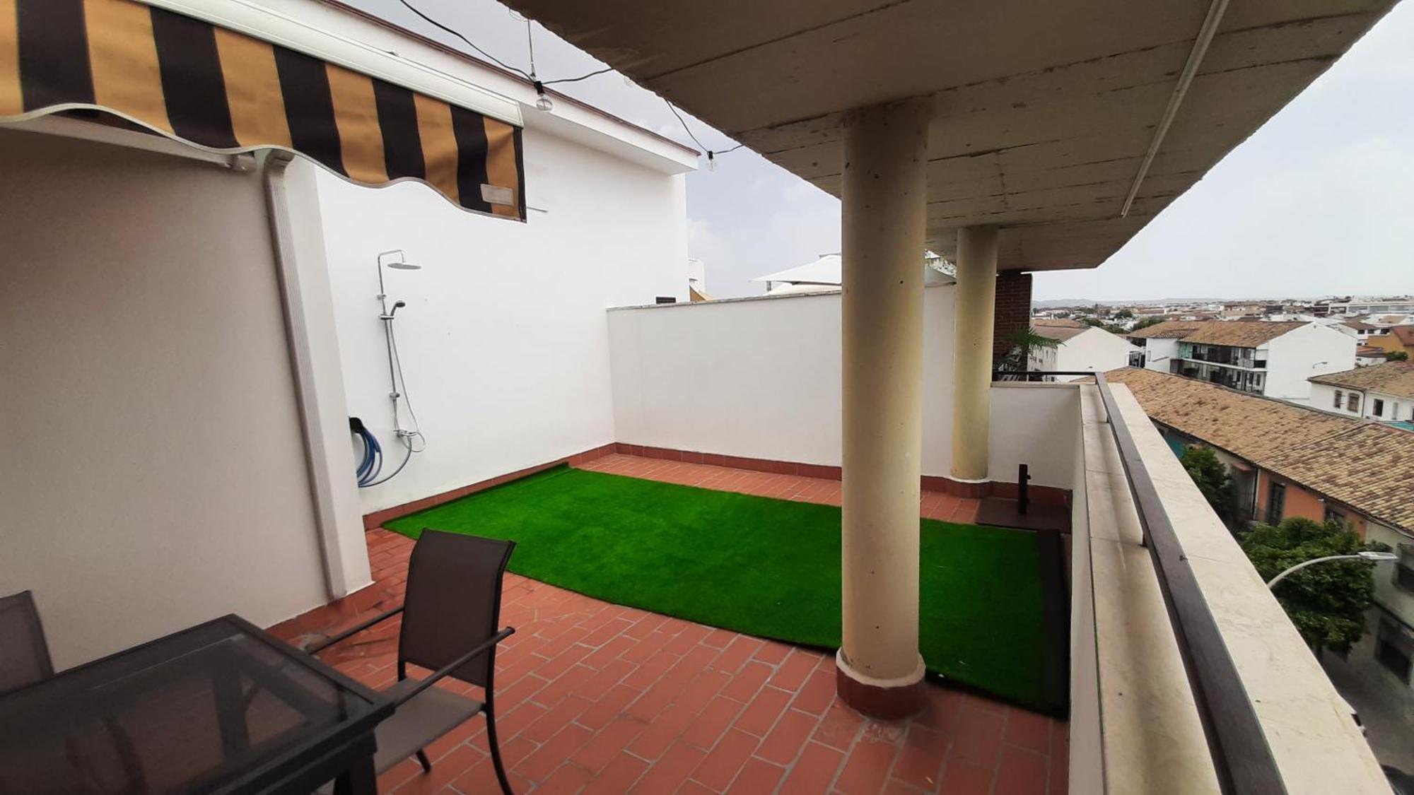 Duplex Junto Al Puente Romano Con Gran Terraza Y Parking Privado Kordoba Bagian luar foto