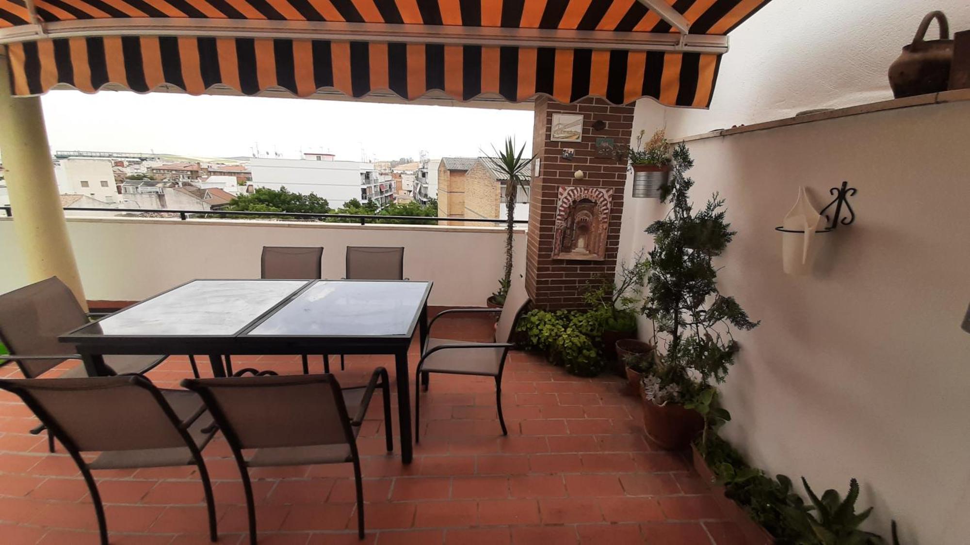 Duplex Junto Al Puente Romano Con Gran Terraza Y Parking Privado Kordoba Bagian luar foto